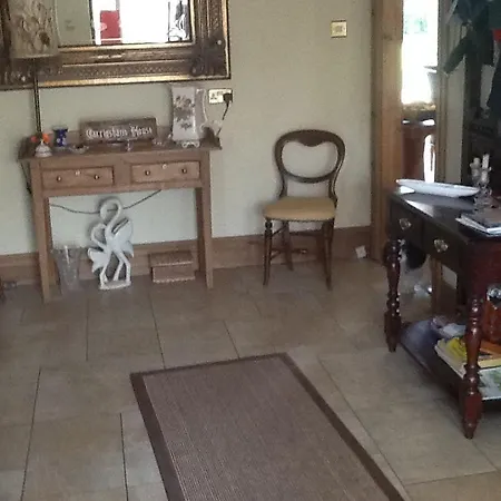 Bed & Breakfast Carrigshane House